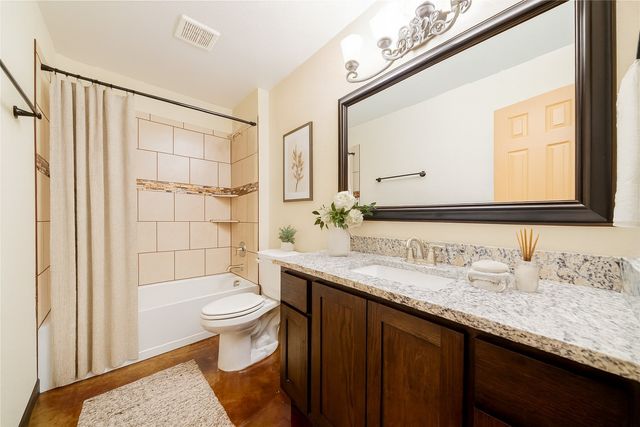 2900 Fitzhugh Avenue, Fort Worth, TX 76105