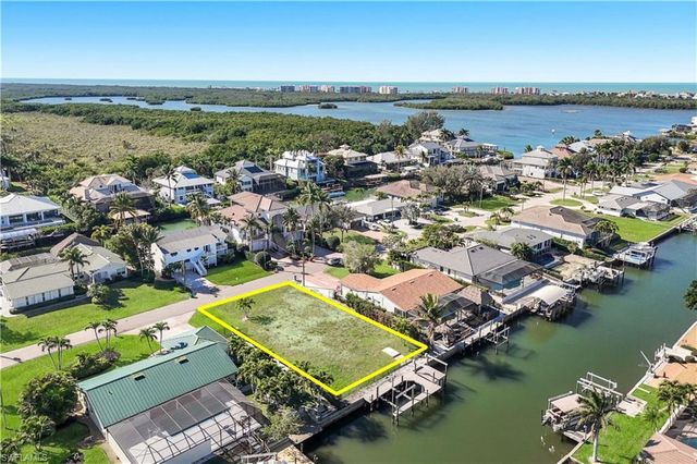 207 6th ST, Bonita Springs, FL 34134