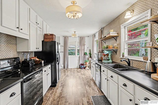 4615 Bryson Street, Lincoln, NE 68510