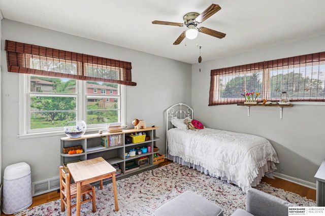 4615 Bryson Street, Lincoln, NE 68510
