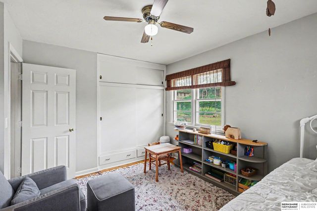 4615 Bryson Street, Lincoln, NE 68510