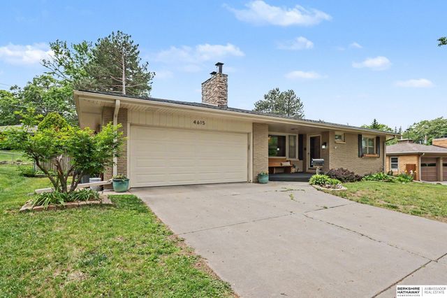 4615 Bryson Street, Lincoln, NE 68510