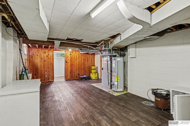 4615 Bryson Street, Lincoln, NE 68510