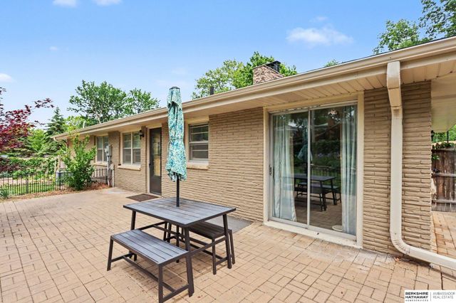 4615 Bryson Street, Lincoln, NE 68510
