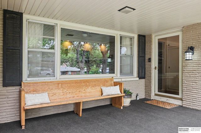 4615 Bryson Street, Lincoln, NE 68510
