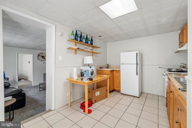 1137 BATTERY AVE, Baltimore, MD 21230