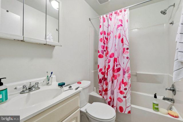 1137 BATTERY AVE, Baltimore, MD 21230