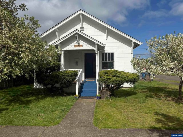 505 18th St SE, Salem, OR 97301