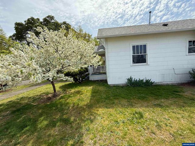505 18th St SE, Salem, OR 97301