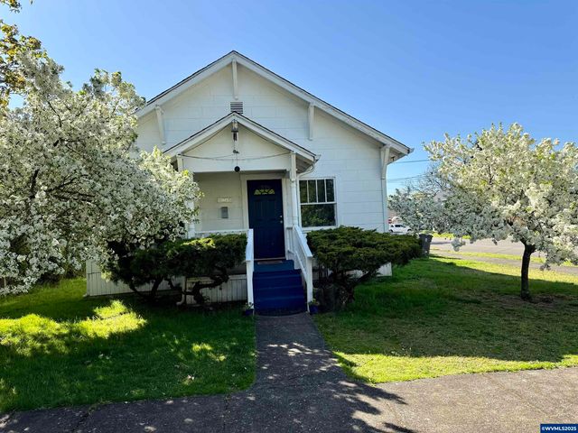 505 18th St SE, Salem, OR 97301
