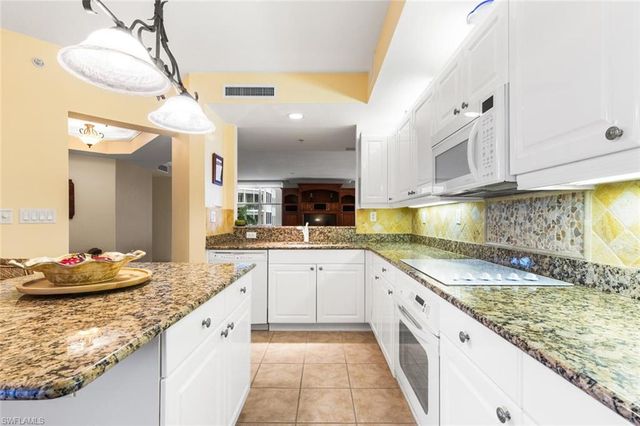 14250 Royal Harbour CT # 416, Fort Myers, FL 33908