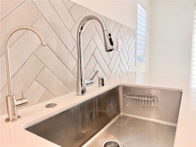 1677 W Lincoln 103, Anaheim, CA 92801