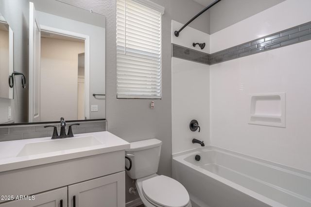 16227 W MARIPOSA GRANDE --, Surprise, AZ 85387