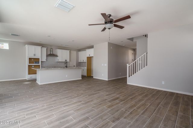 16227 W MARIPOSA GRANDE --, Surprise, AZ 85387
