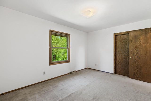 10538 Robinwood COURT, Cedarburg, WI 53012