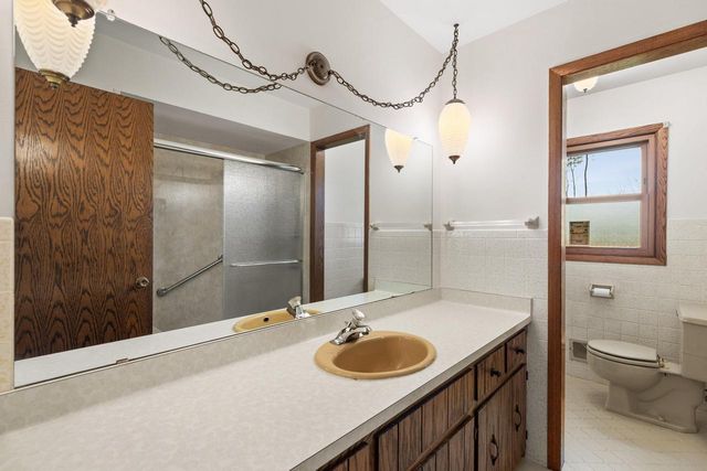 10538 Robinwood COURT, Cedarburg, WI 53012