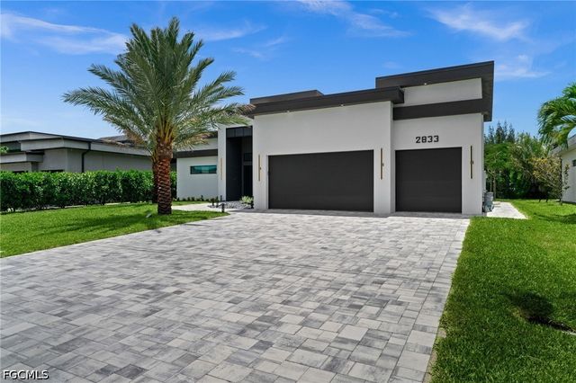 2833 SW 17th PL, Cape Coral, FL 33914
