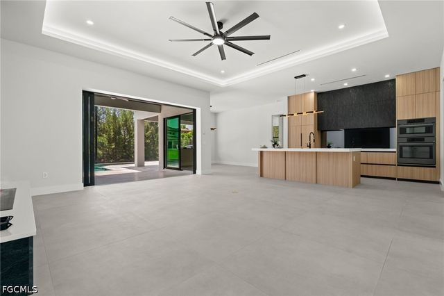 2833 SW 17th PL, Cape Coral, FL 33914