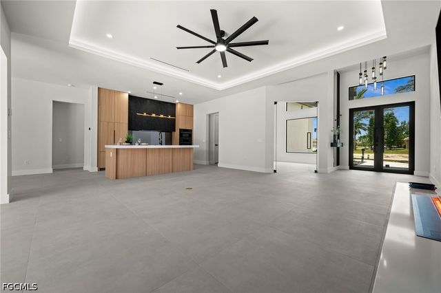 2833 SW 17th PL, Cape Coral, FL 33914