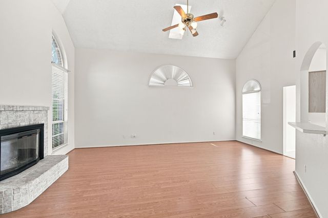 1813 Pendleton Road, Rowlett, TX 75089