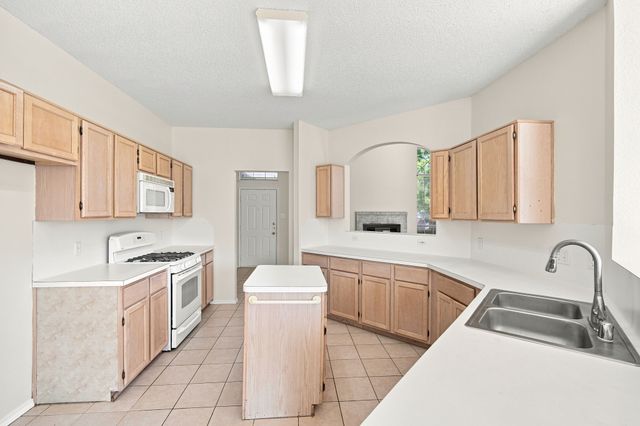 1813 Pendleton Road, Rowlett, TX 75089