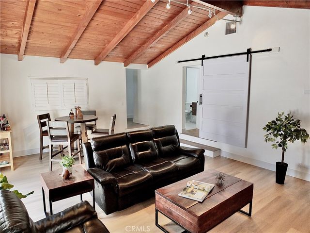 5218 Bellflower, Lakewood, CA 90713