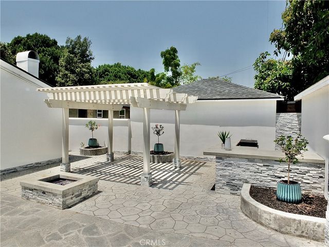 5218 Bellflower, Lakewood, CA 90713