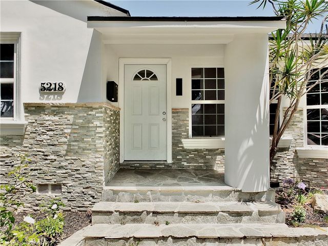 5218 Bellflower, Lakewood, CA 90713