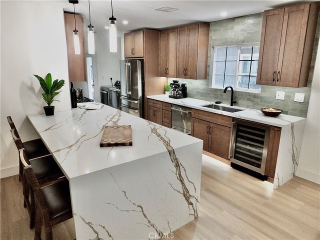 5218 Bellflower, Lakewood, CA 90713