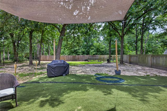 106 Paseo Patricia, Gun Barrel City, TX 75156