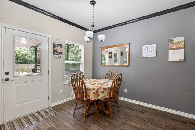 106 Paseo Patricia, Gun Barrel City, TX 75156
