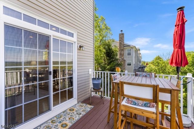 49 Junegrass Way, Allamuchy Twp., NJ 07840