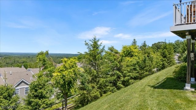 49 Junegrass Way, Allamuchy Twp., NJ 07840