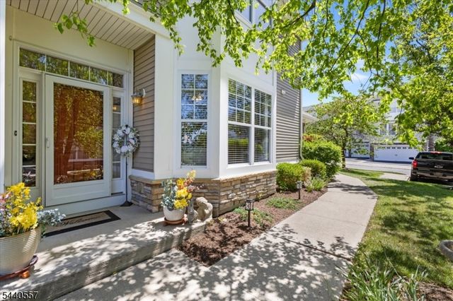 49 Junegrass Way, Allamuchy Twp., NJ 07840