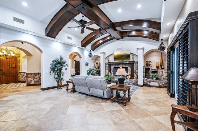 1439 Pioneer Trail, Bullhead City, AZ 86429