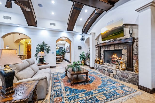 1439 Pioneer Trail, Bullhead City, AZ 86429