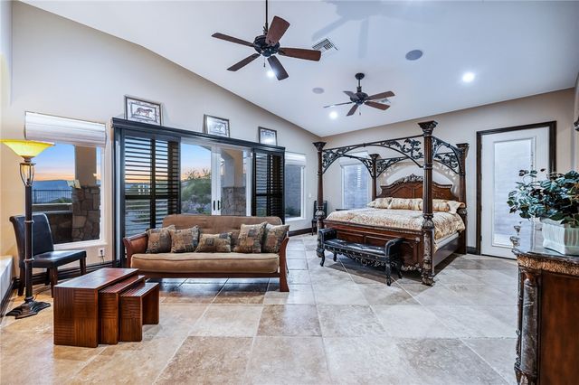 1439 Pioneer Trail, Bullhead City, AZ 86429