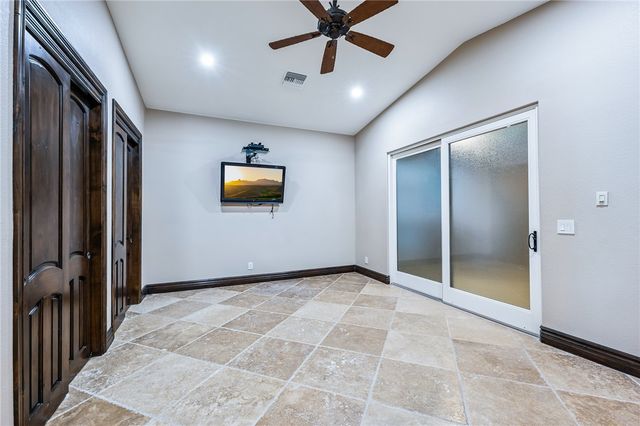 1439 Pioneer Trail, Bullhead City, AZ 86429