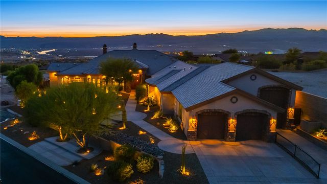 1439 Pioneer Trail, Bullhead City, AZ 86429