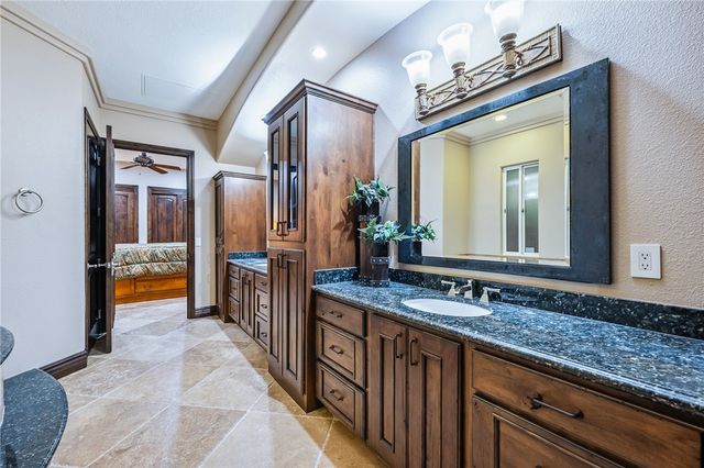 1439 Pioneer Trail, Bullhead City, AZ 86429