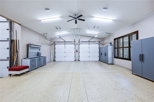 1439 Pioneer Trail, Bullhead City, AZ 86429