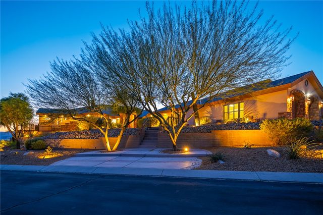 1439 Pioneer Trail, Bullhead City, AZ 86429