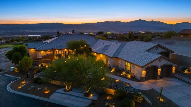 1439 Pioneer Trail, Bullhead City, AZ 86429