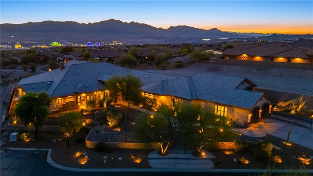 1439 Pioneer Trail, Bullhead City, AZ 86429