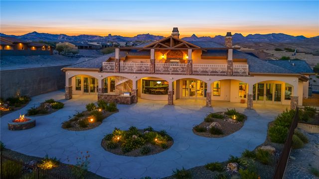 1439 Pioneer Trail, Bullhead City, AZ 86429