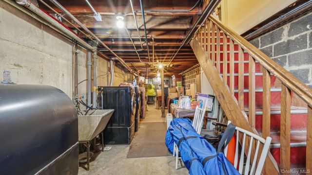 14101 Jewel Avenue, Flushing, NY 11367