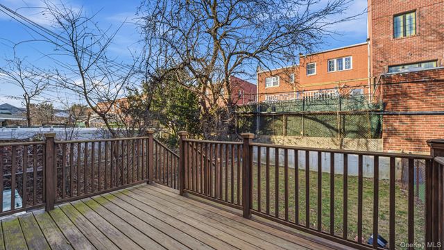 14101 Jewel Avenue, Flushing, NY 11367