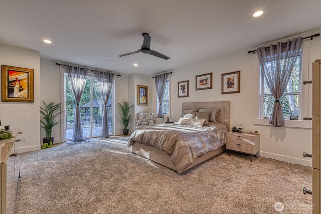 6 Crescent Valley Drive NW, Gig Harbor, WA 98332