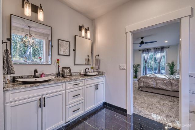 6 Crescent Valley Drive NW, Gig Harbor, WA 98332