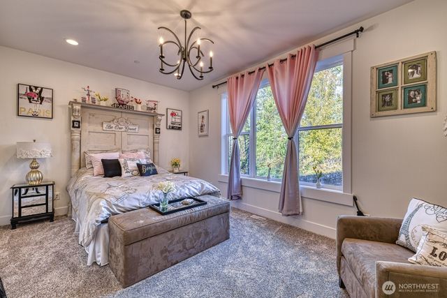 6 Crescent Valley Drive NW, Gig Harbor, WA 98332